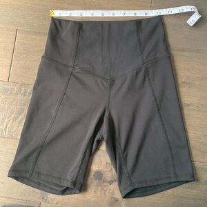 Black high rise bike shorts